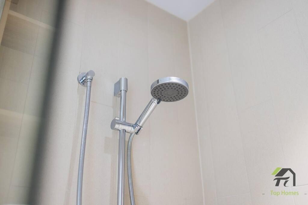 Vivid In North Ryde Apartment Sydney