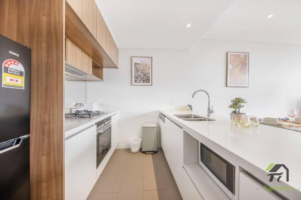 Apartment Vivid In North Ryde Sydney