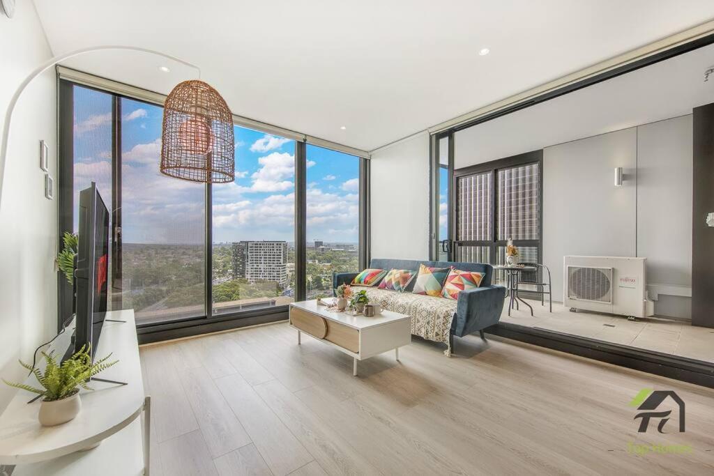 Vivid In North Ryde Apartment *